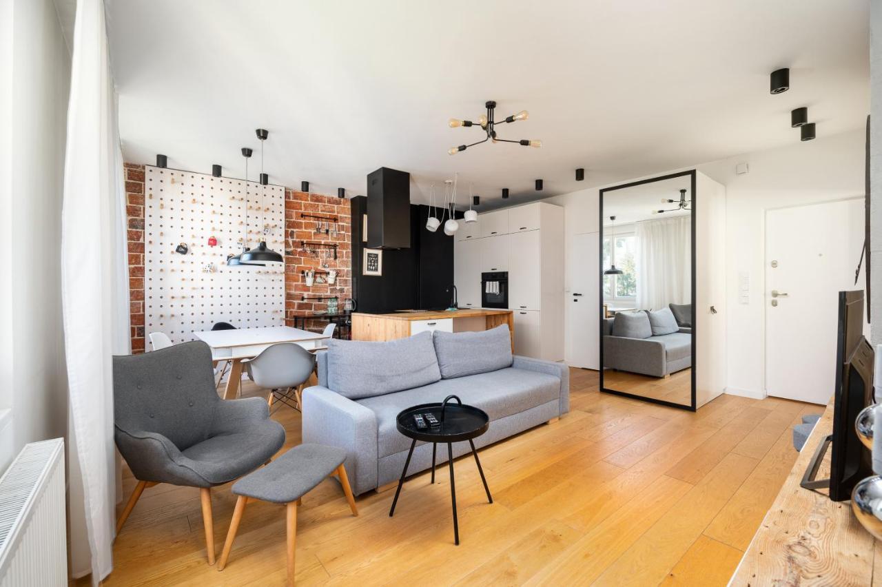 Apartment Ochota Siewierska Modern Warschau